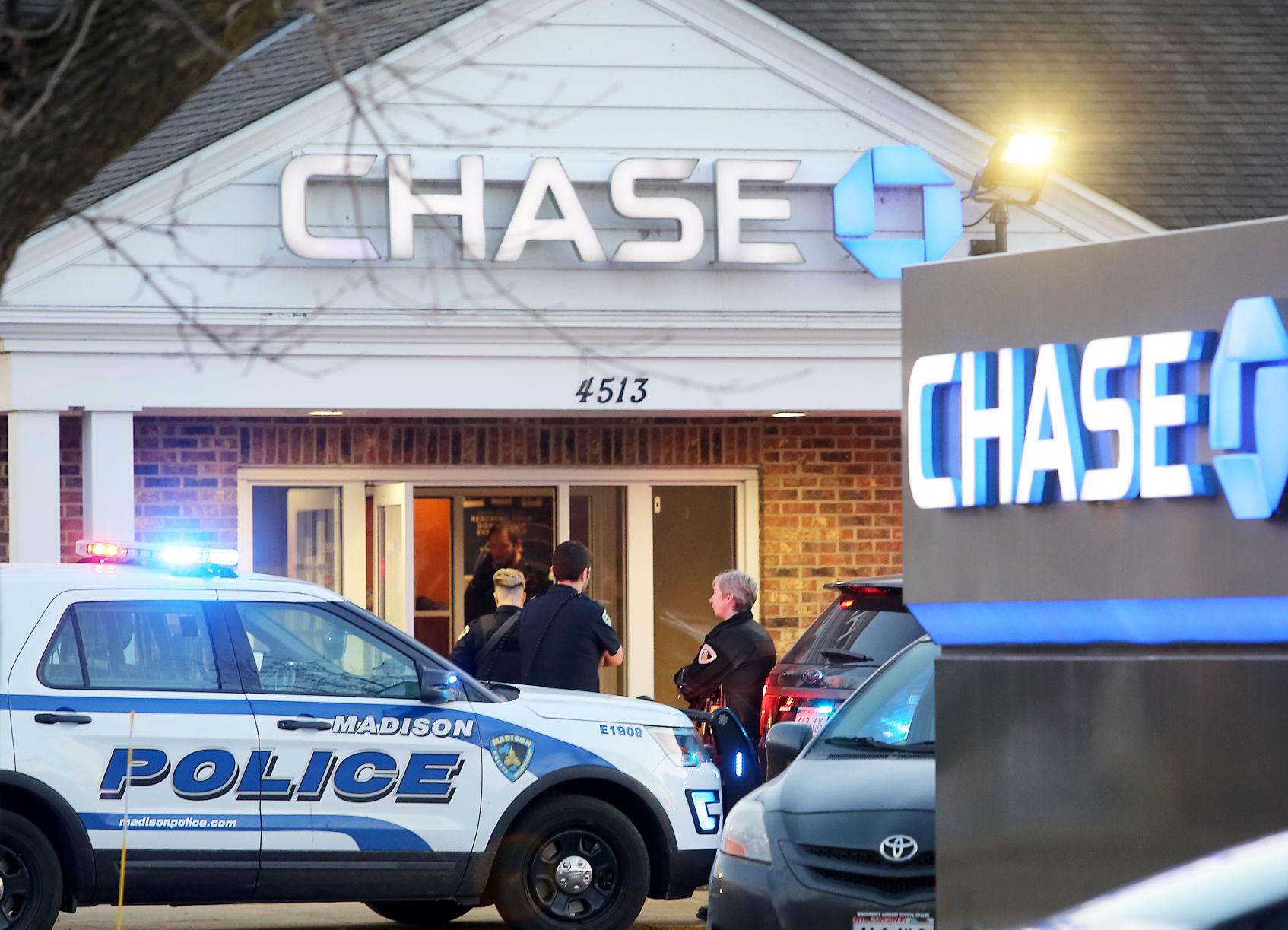 Chase Bank fatal shooting